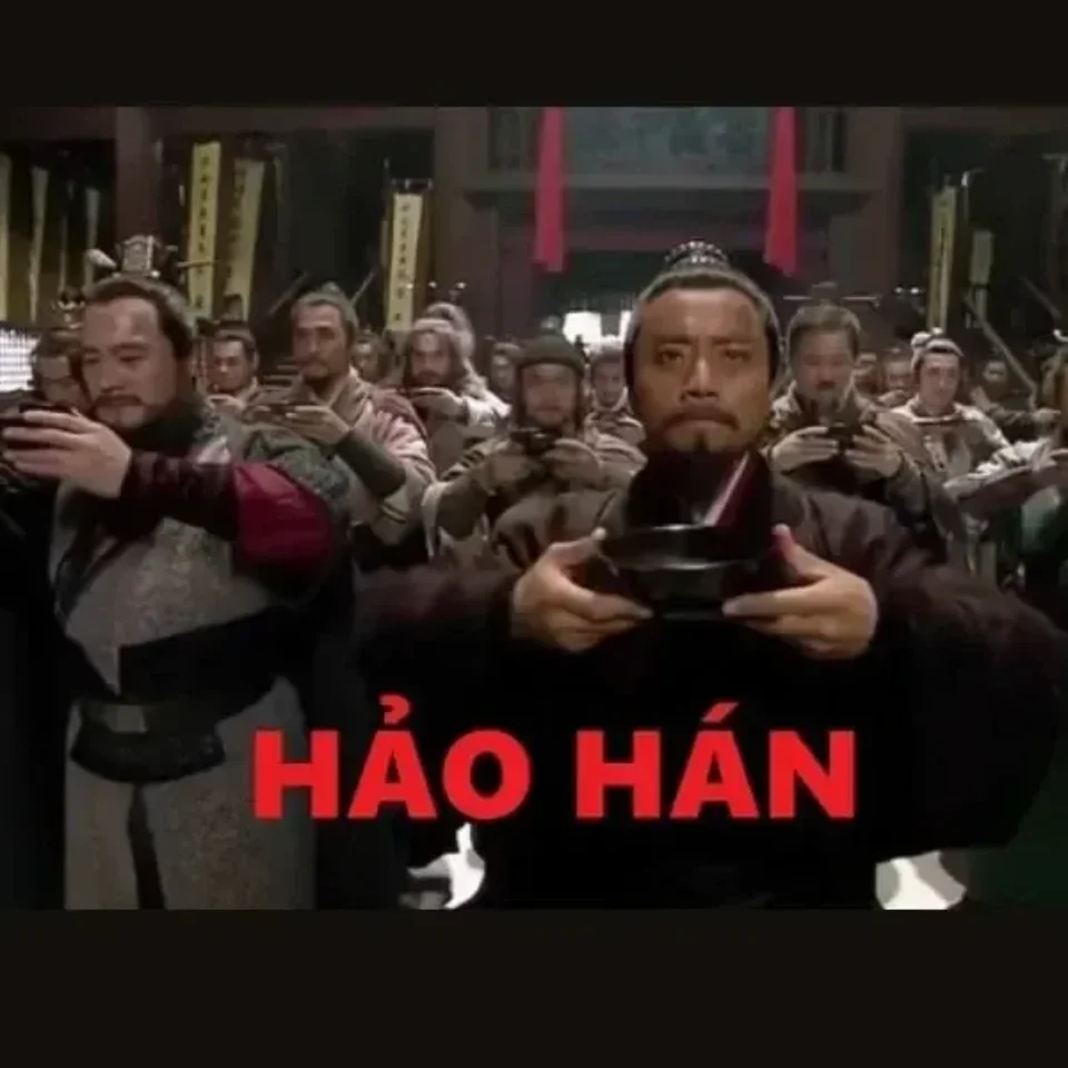 Meme happy nhìn đáng yêu và ngộ nghĩnh