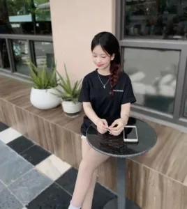 Hình Ảnh Gái Xinh 2010 – Vẻ Đẹp Đơn Giản, Tự Nhiên Của Một Thập Kỷ Trước