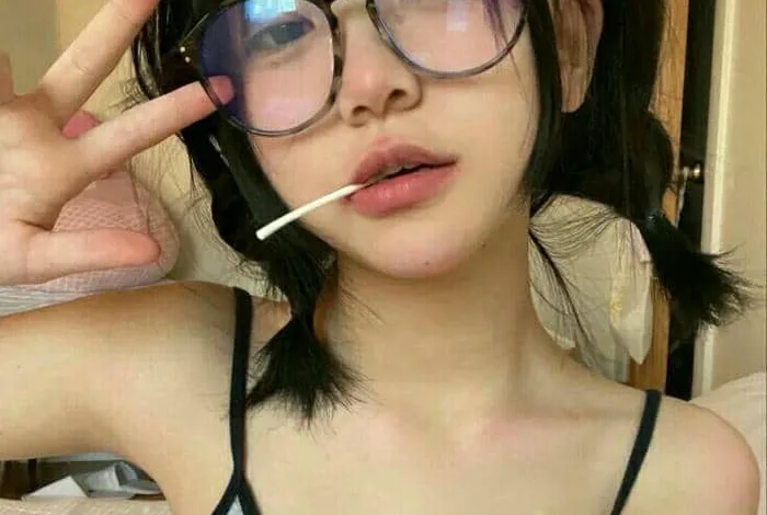 Ảnh gái xinh 2K8 với đôi mắt long lanh cuốn hút